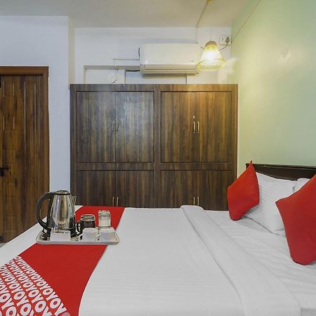 Hotel O Broholic Hotels Near Botanical Garden Гайдарабад Екстер'єр фото