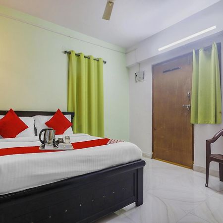 Hotel O Broholic Hotels Near Botanical Garden Гайдарабад Екстер'єр фото